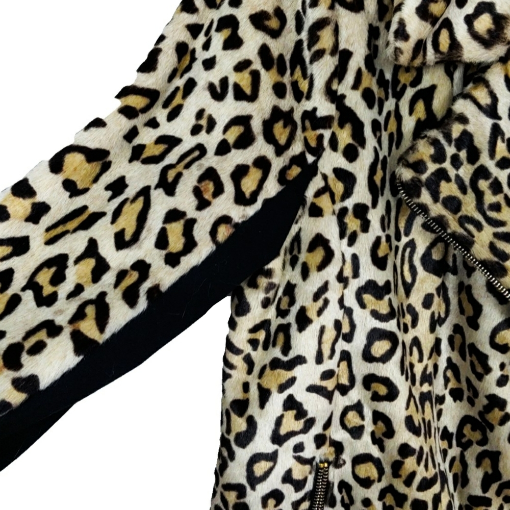 **SOLD**NWT-Donna Salyer Fabulous Faux Furs Leopard Moto Jacket - Picture 7 of 9